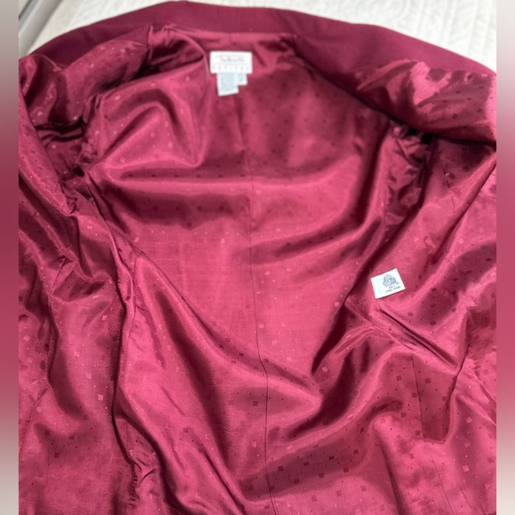 Talbots Burgundy Long Sleeve Wool Double Breasted Gold Button Blazer Women 6P - Picture 6 of 10